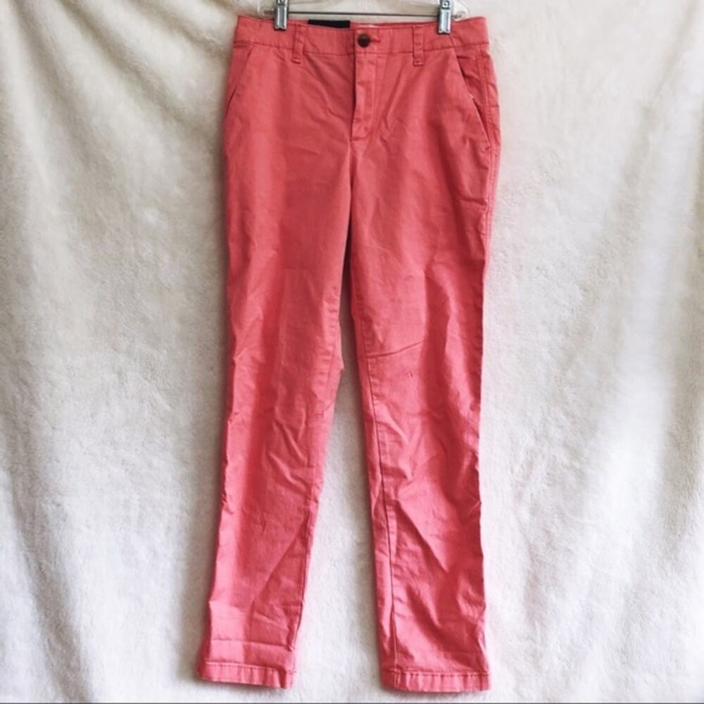 GAP Girlfriend Pink Chino in Stretch Twill